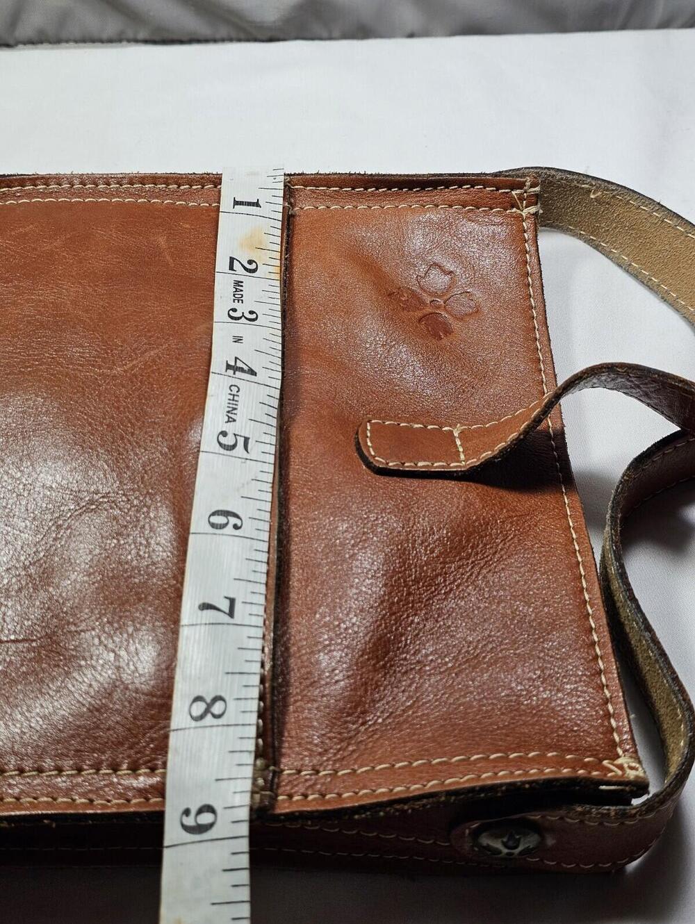 Patricia Nash Venezia Tan Italian Leather Pouch Slim Crossbody Bag P28801 - Picture 10 of 10